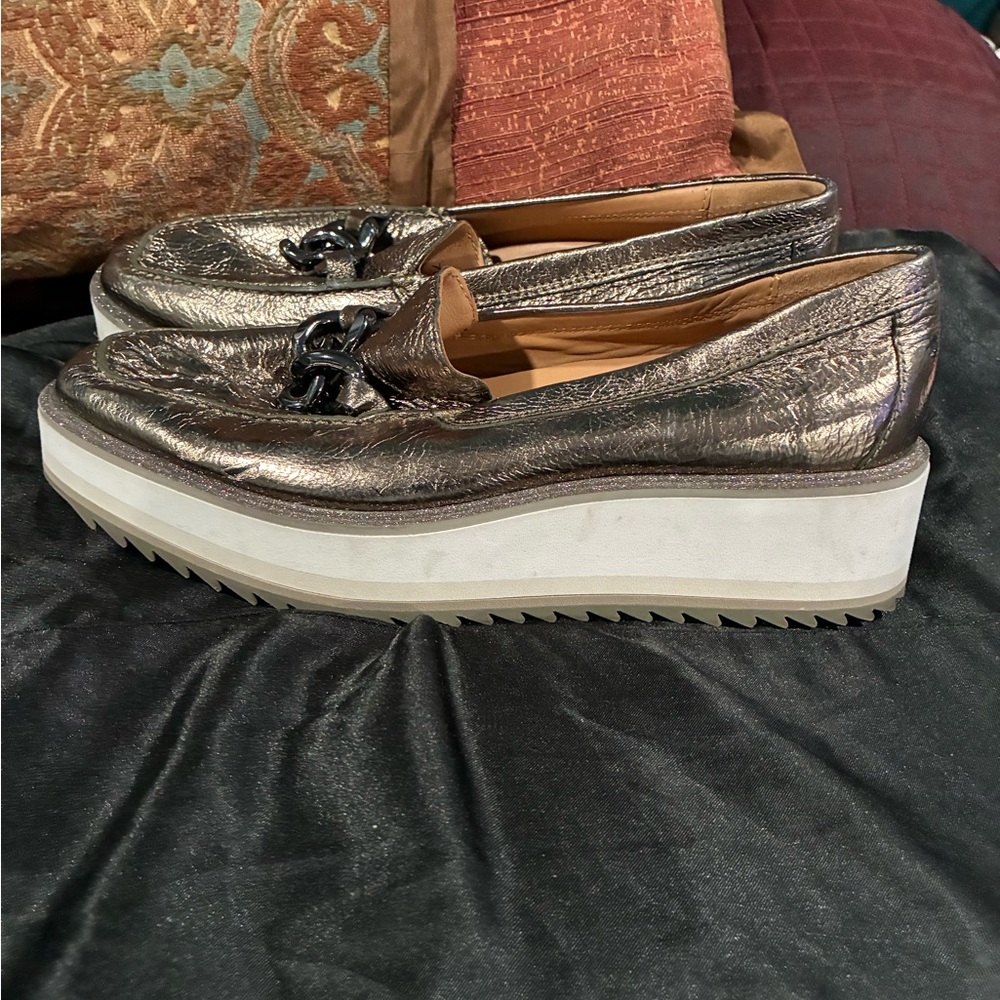 Johnston & Murphy Metallic Platform Loafers